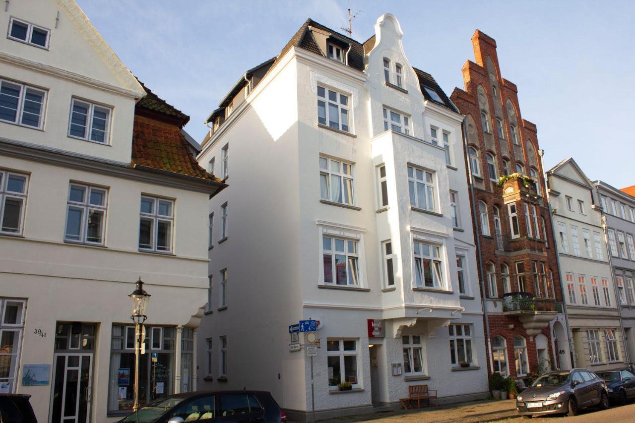 Cvjm Hotel Am Dom Lubeck Luaran gambar